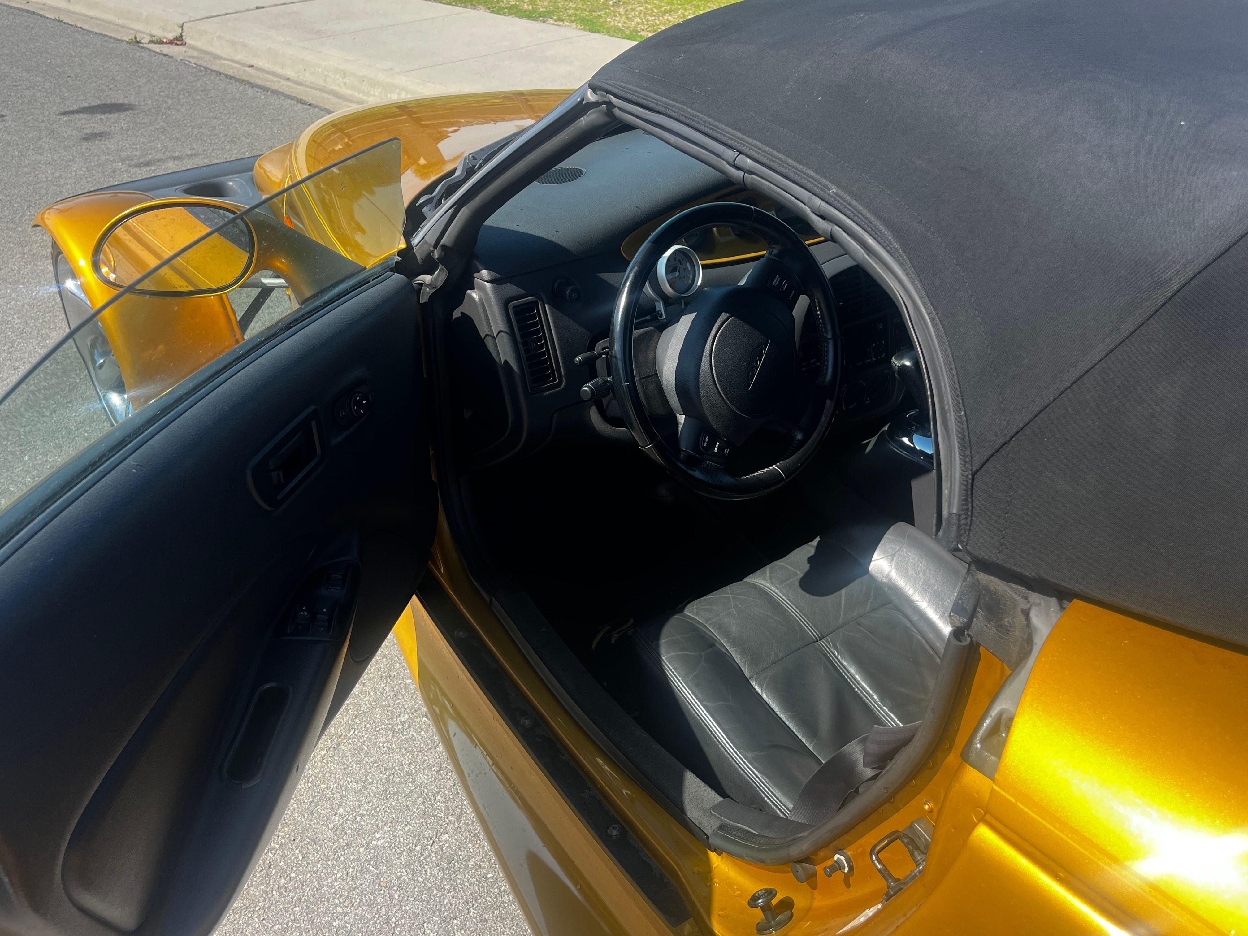 Used 2002 Chrysler Prowler RWD image 27