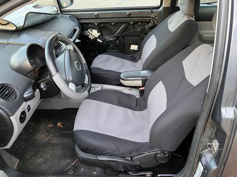 Used 2002 Volkswagen Beetle GLS image 6