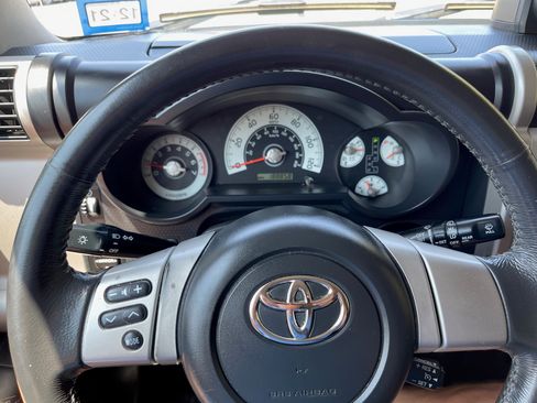 Used 2007 Toyota FJ Cruiser 4WD image 1