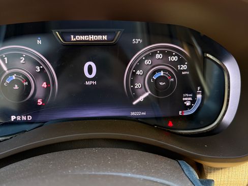 Used 2024 RAM 2500 Limited w/ Towing Technology Group image 14