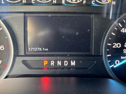 Used 2018 Ford F150 XLT w/ Equipment Group 302A Luxury image 32