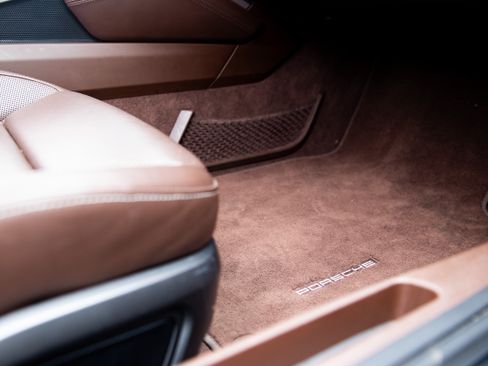 Used 2021 Porsche 911 Carrera 4S image 15