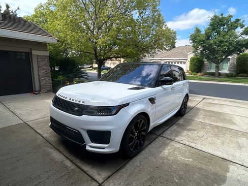 Used 2018 Land Rover Range Rover Sport HSE Dynamic AWD/4WD image 4