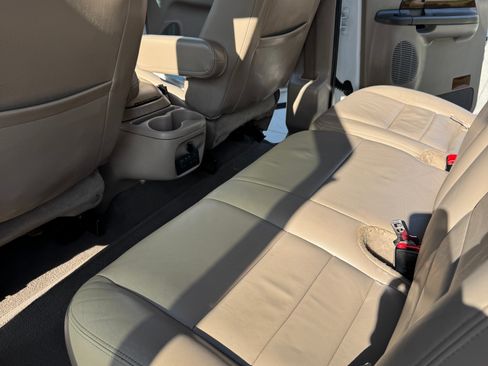 Used 2002 Ford Excursion Limited image 17