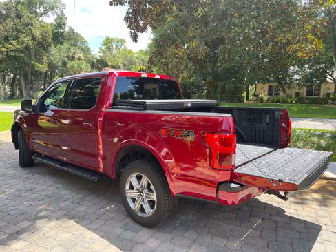 Used 2018 Ford F150 Lariat w/ Equipment Group 502A Luxury image 10