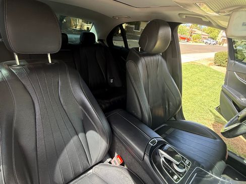 Used 2019 Mercedes-Benz E 300 image 6