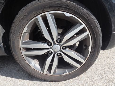 Used 2017 Kia Soul + w/ Option Group 041 image 12