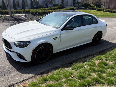 Used 2021 Mercedes-Benz E 63 AMG S image 5