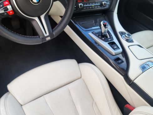 Used 2013 BMW M6 Convertible image 16