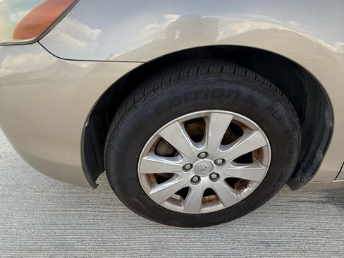Used 2008 Toyota Camry XLE FWD image 15