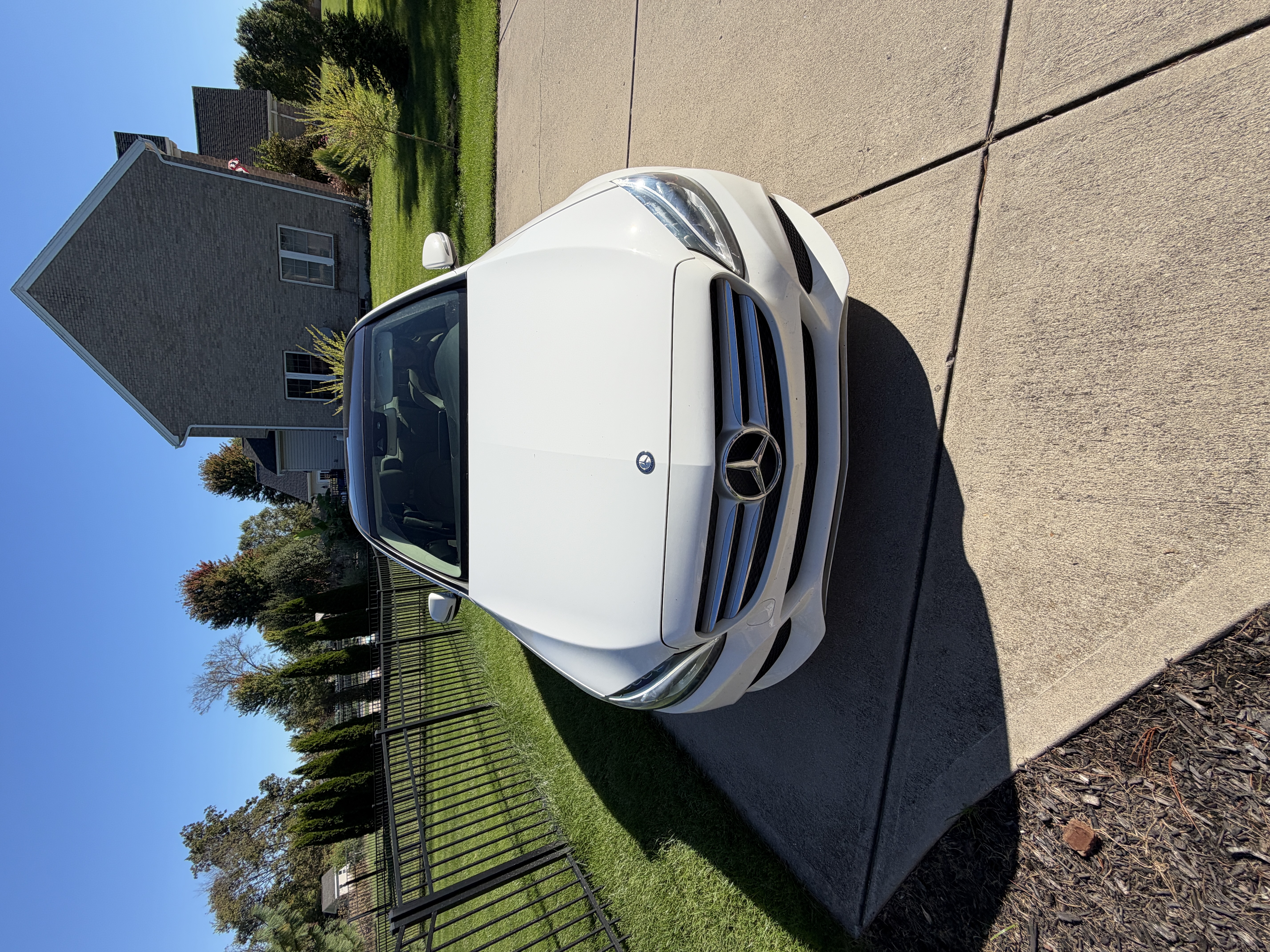 Used 2016 Mercedes-Benz C 300 4MATIC Sedan image 2