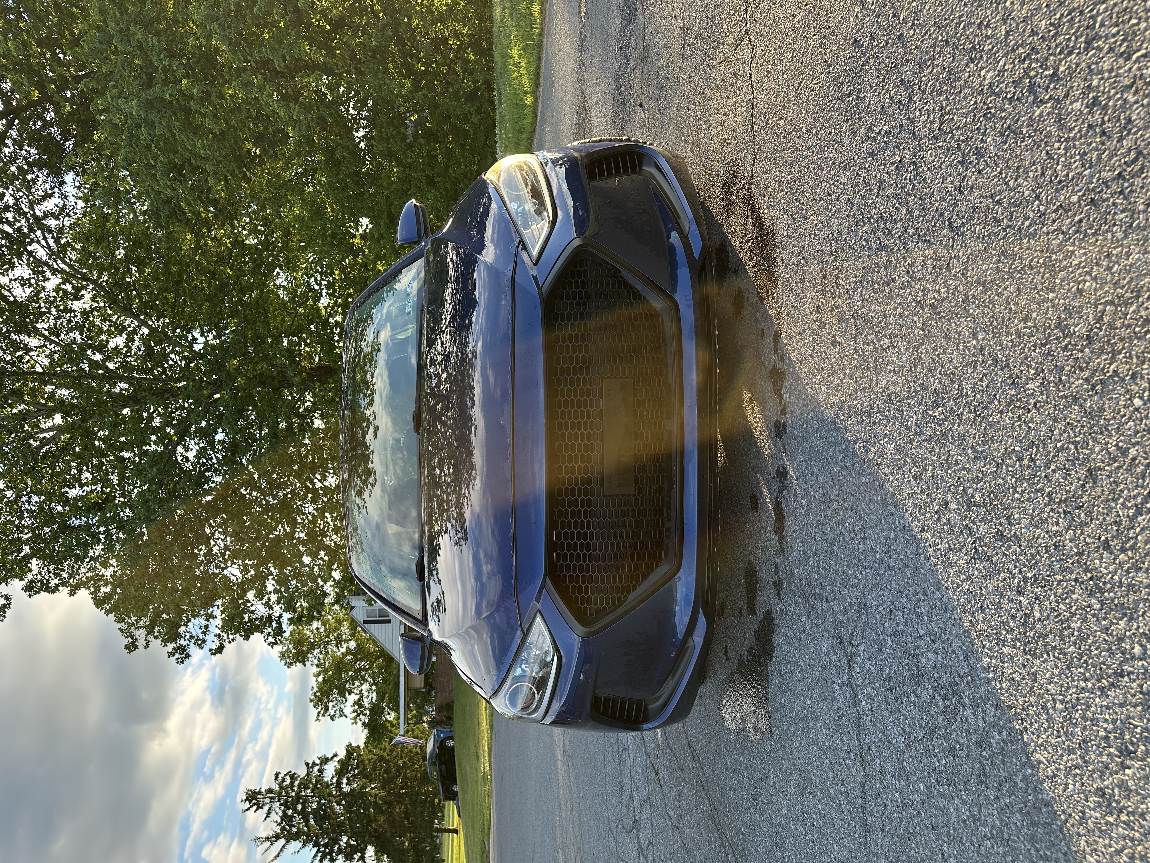 Used 2017 Hyundai Elantra SE FWD image 4