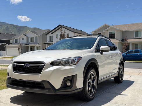 Used 2020 Subaru Crosstrek 2.0i Premium w/ Moonroof Package 2 AWD/4WD image 12