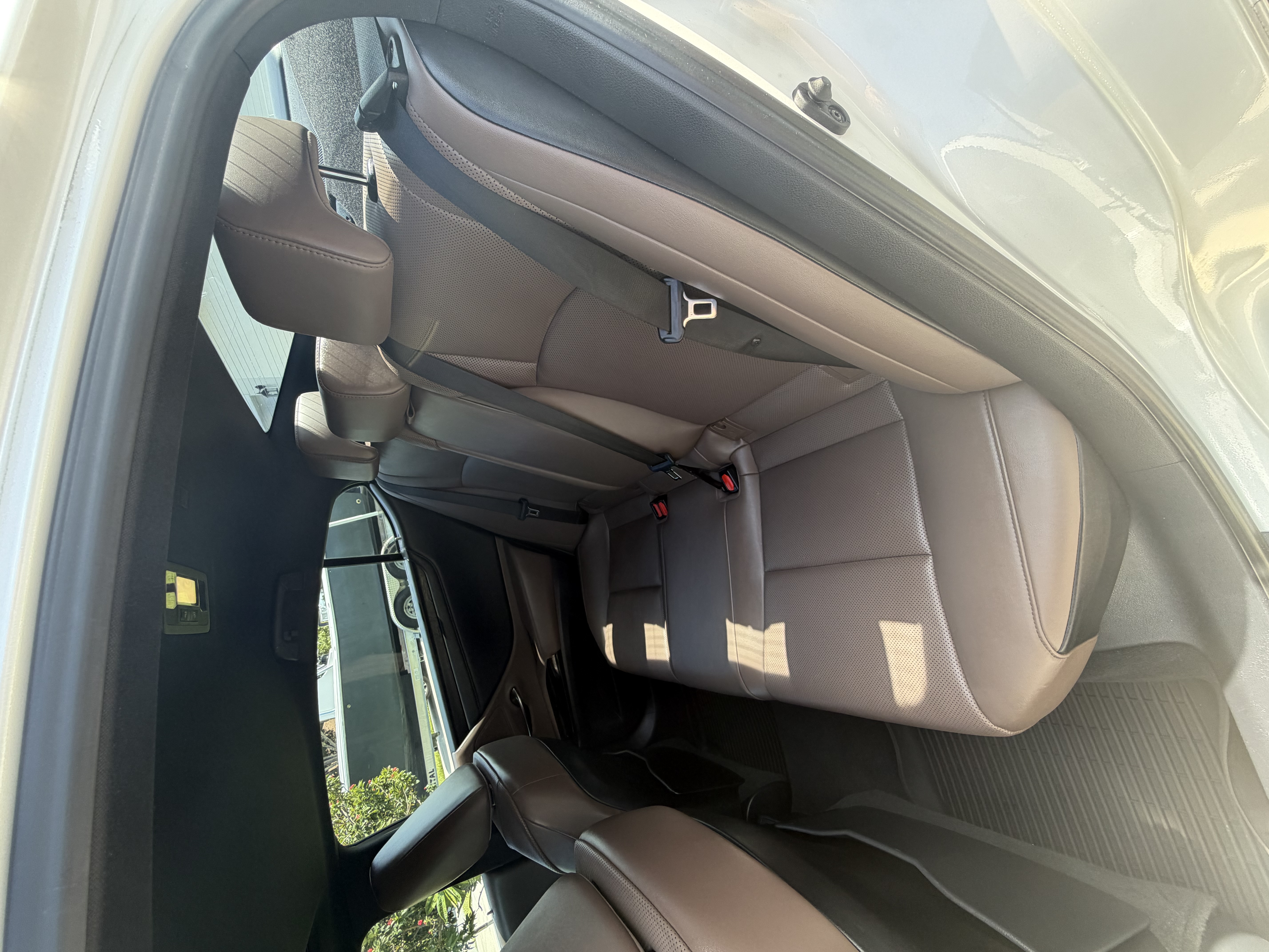 Used 2022 Lexus ES 350 w/ Premium Package FWD image 13