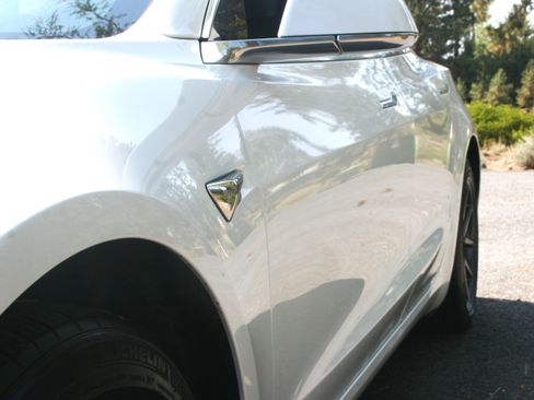 Used 2020 Tesla Model 3 Long Range image 18