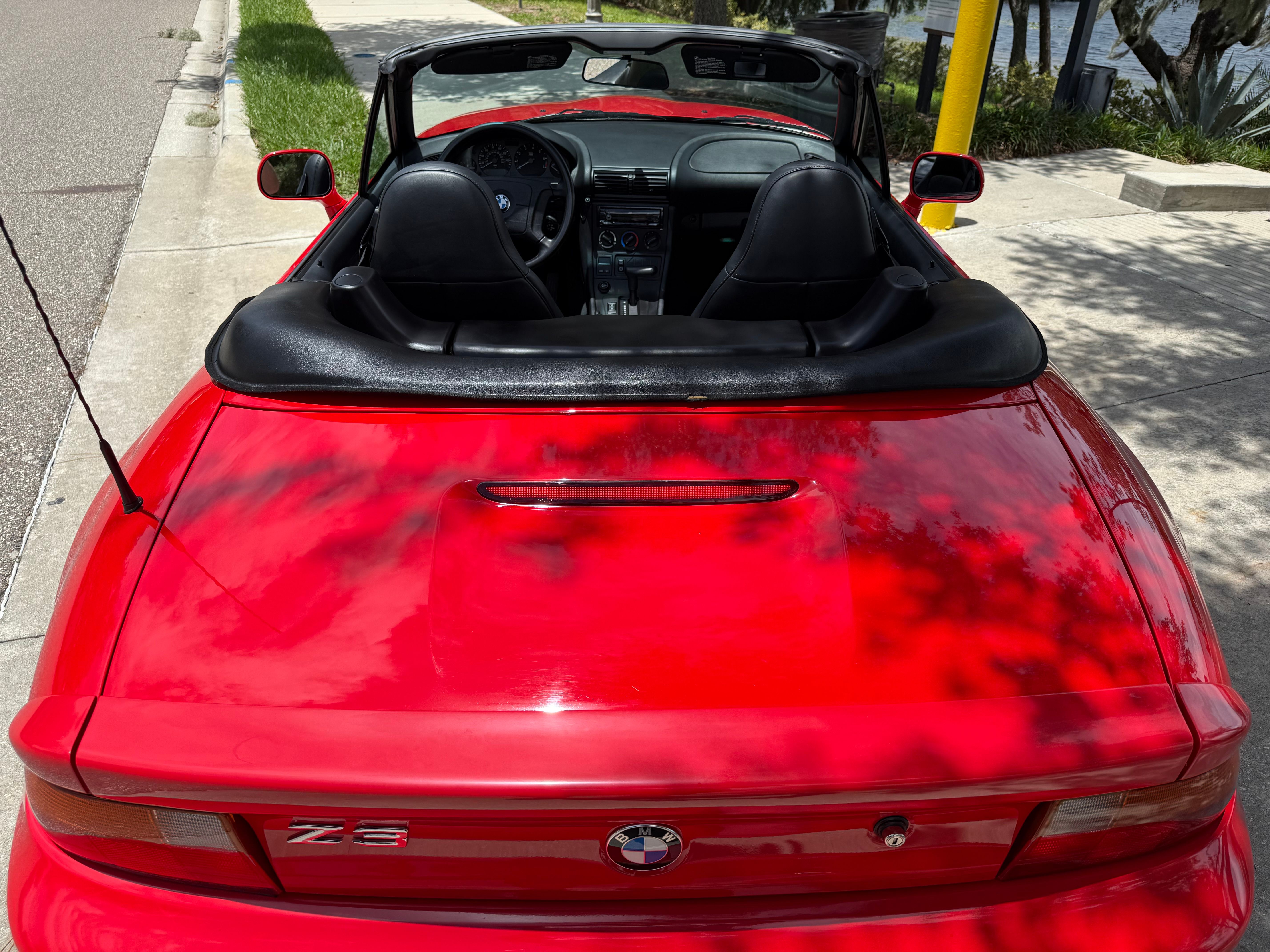 Used 1996 BMW Z3 1.9 RWD image 9