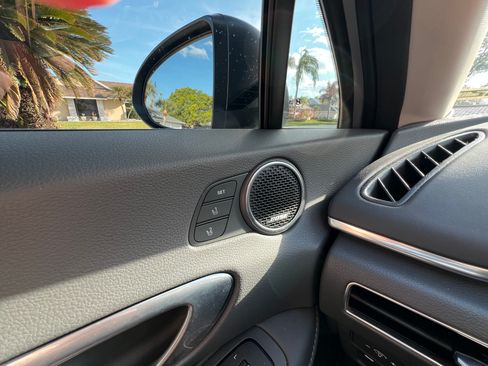 Used 2021 Hyundai Sonata Limited image 19