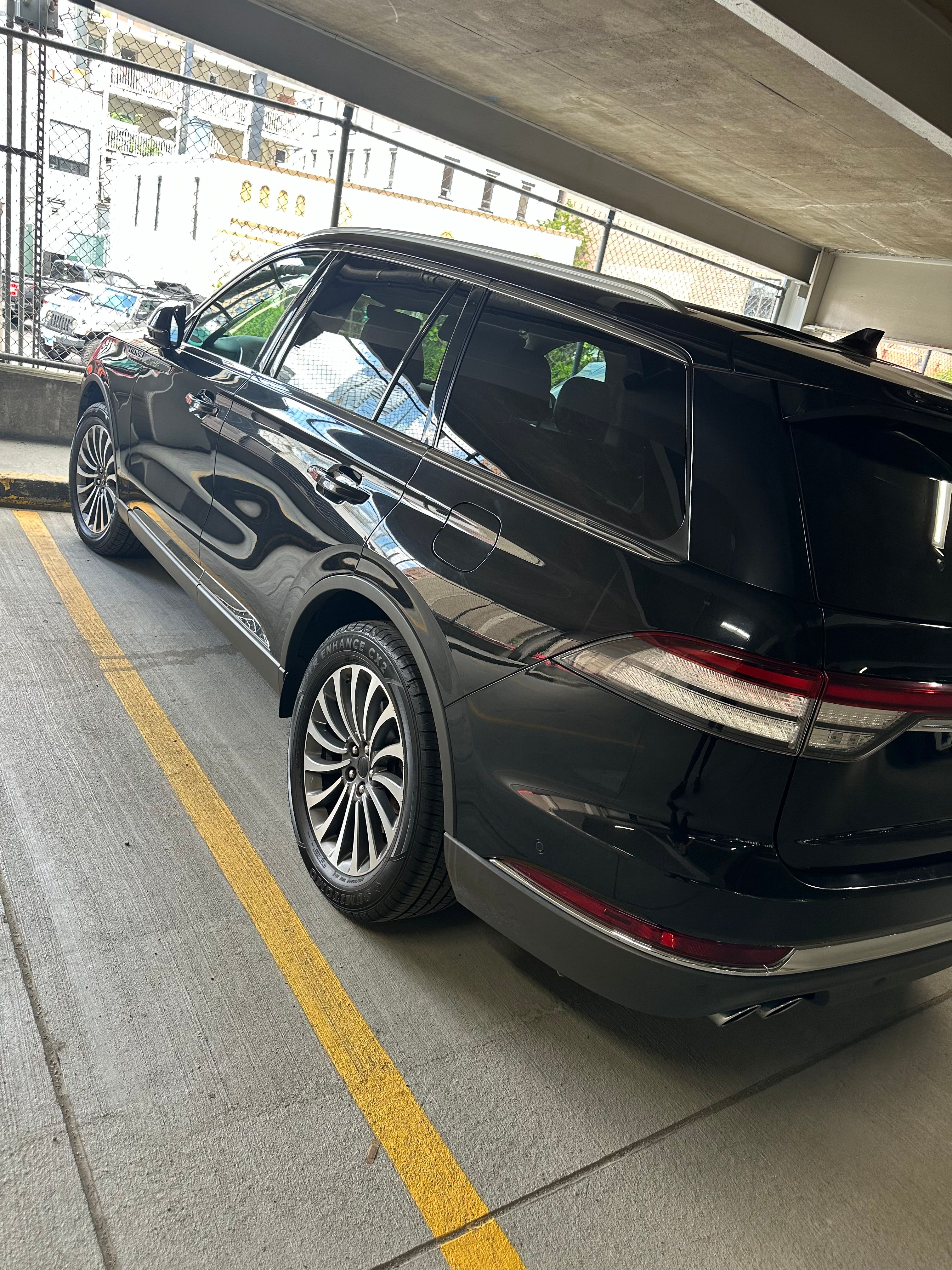 Used 2020 Lincoln Aviator Reserve w/ Equipment Group 201A AWD/4WD image 10