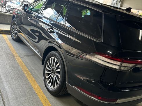 Used 2020 Lincoln Aviator Reserve w/ Equipment Group 201A image 10