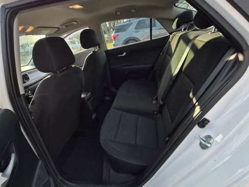 Used 2021 Kia Rio S image 10