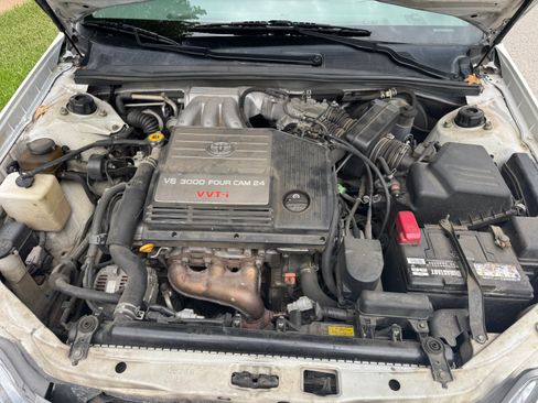 Used 2003 Toyota Avalon XLS FWD image 13