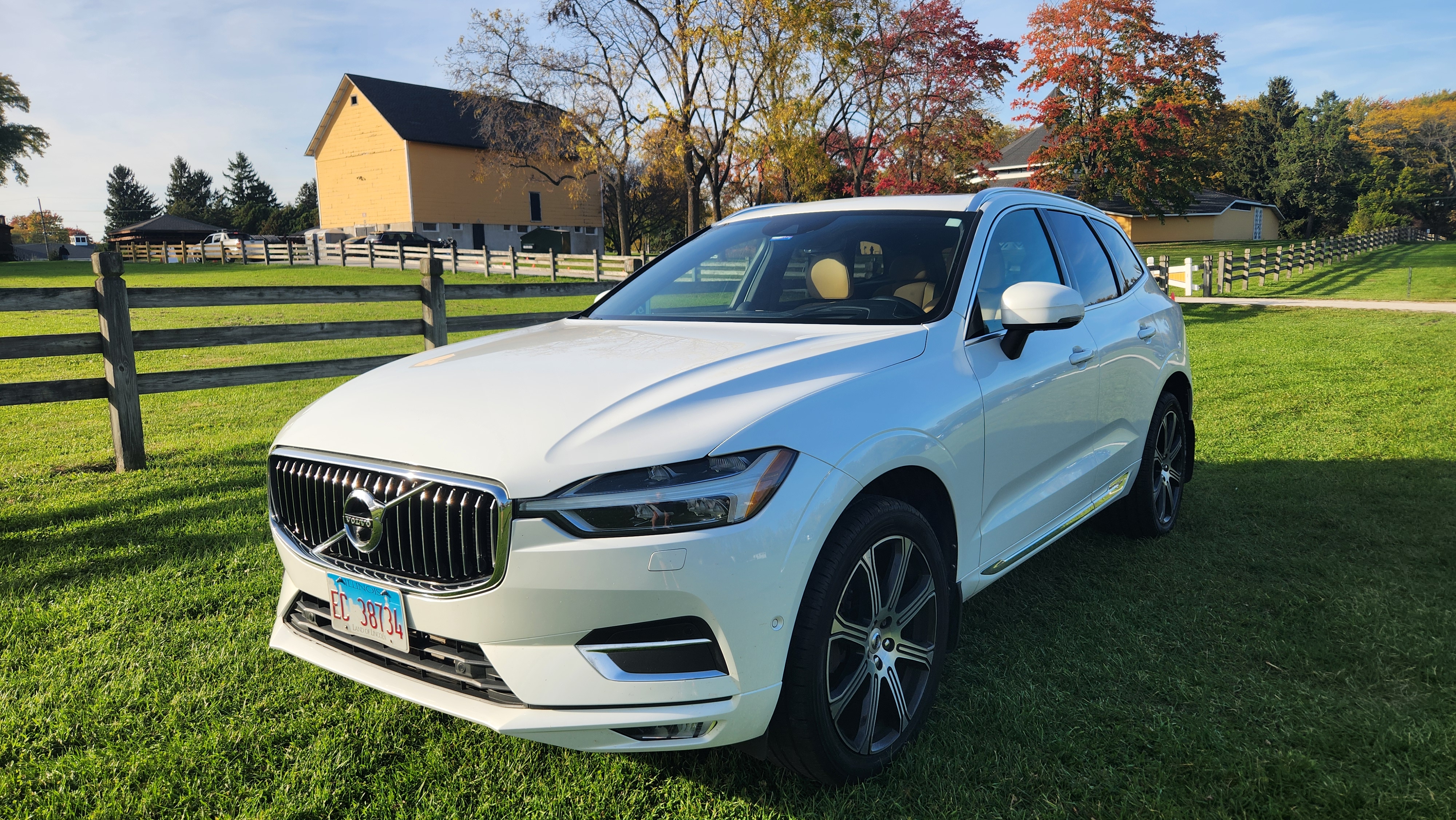 Used 2018 Volvo XC60 T6 Inscription w/ Convenience Package AWD/4WD image 12