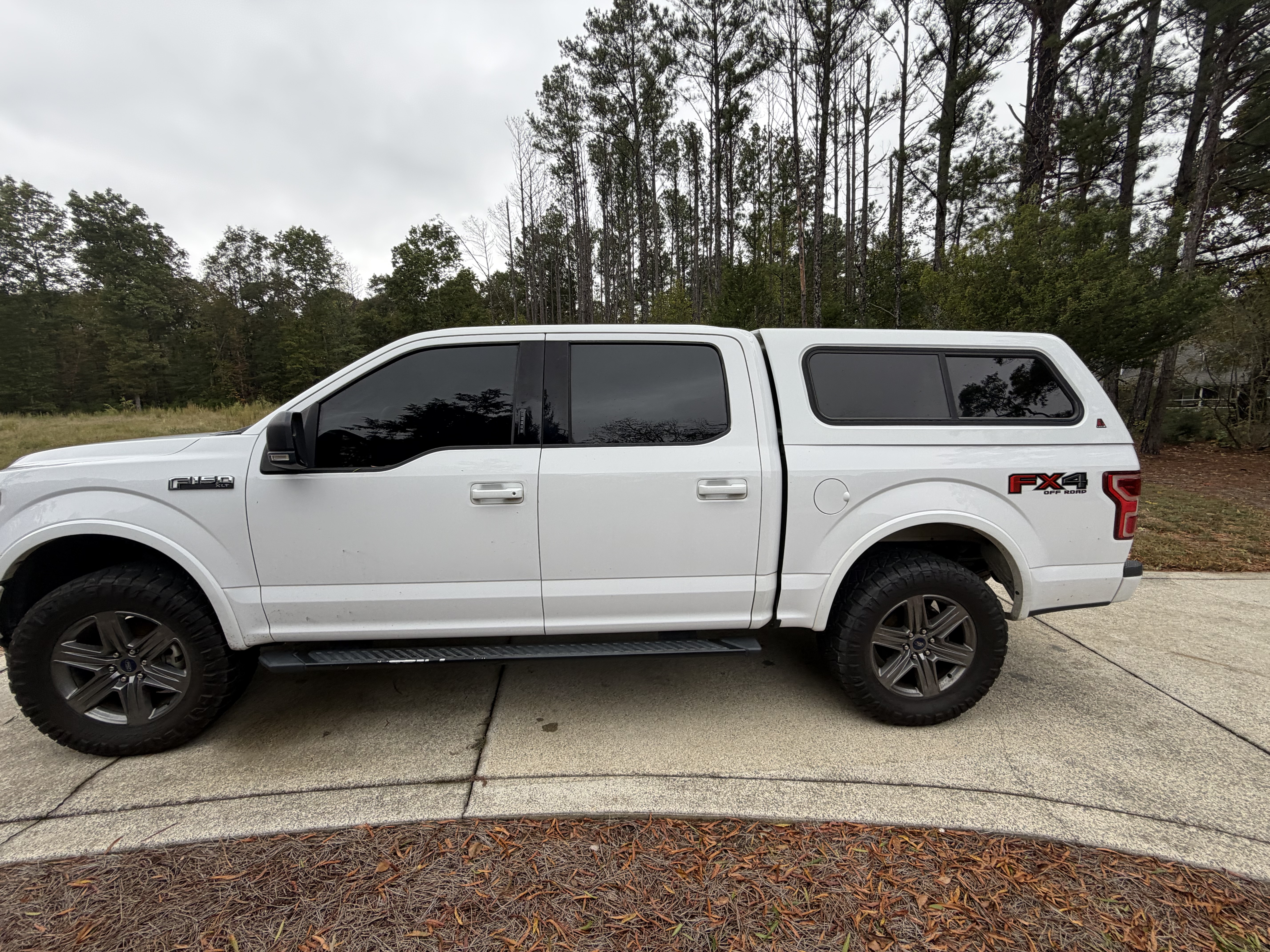Used 2020 Ford F150 XLT w/ Equipment Group 302A Luxury AWD/4WD image 1