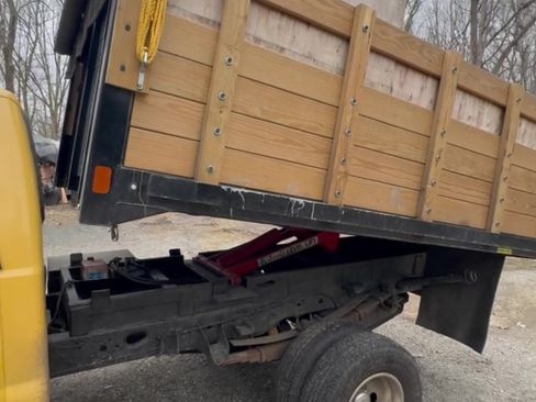 Used 2001 Ford F350 4x4 Regular Cab DRW Super Duty image 10