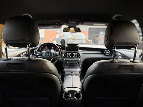 Used 2018 Mercedes-Benz GLC 300 w/ AMG Line image 19