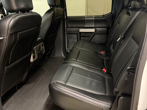 Used 2020 Ford F150 Lariat w/ Equipment Group 502A Luxury AWD/4WD image 21