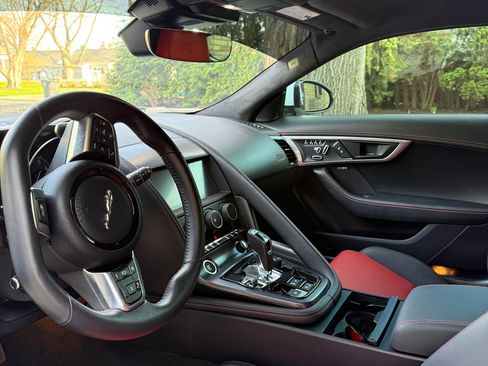 Used 2020 Jaguar F-TYPE R AWD/4WD image 8