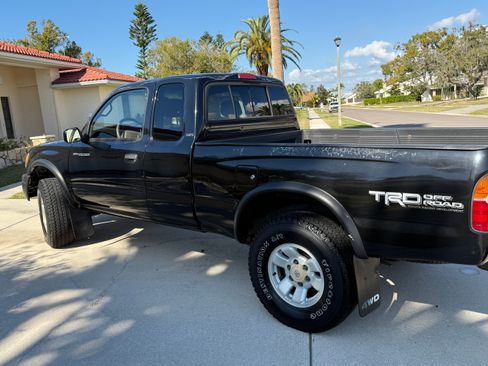 Used 1999 Toyota Tacoma 4x4 Xtracab V6 image 4