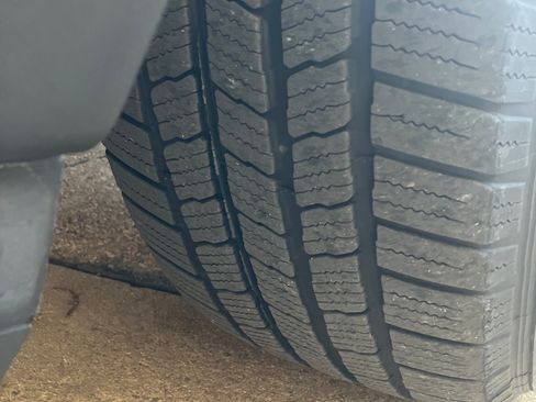 Used 2016 Ford Explorer XLT w/ Equipment Group 202A image 19