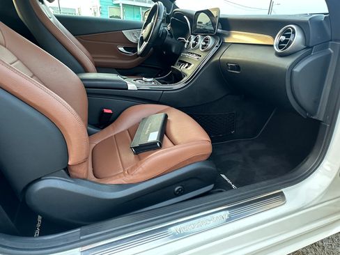 Used 2020 Mercedes-Benz C 300 4MATIC Coupe image 24