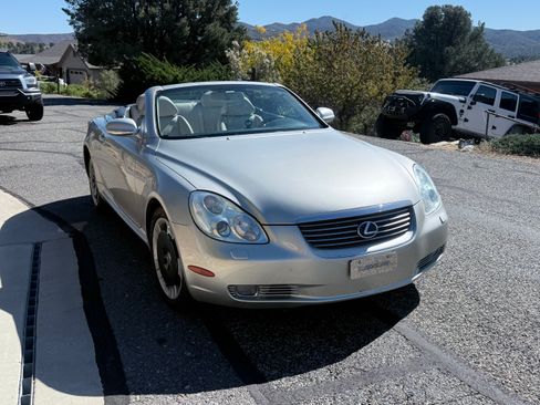 Used 2002 Lexus SC 430 Convertible image 10