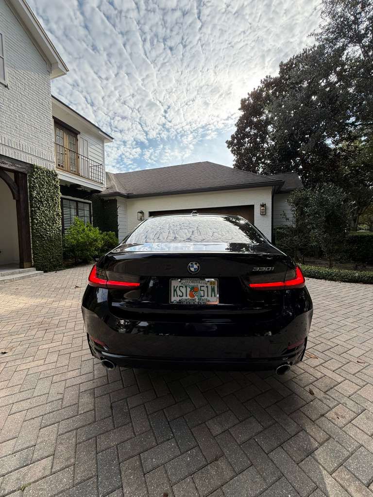 Used 2023 BMW 330i Sedan w/ Premium Package RWD image 15