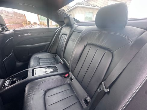 Used 2012 Mercedes-Benz CLS 550 4MATIC image 17