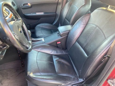 Used 2010 Chevrolet Malibu LTZ w/ HFV6 Engine Package image 15