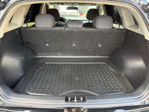 Used 2017 Kia Niro LX image 8