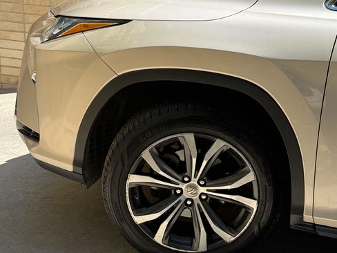 Used 2016 Lexus RX 350 AWD w/ Premium Package image 11
