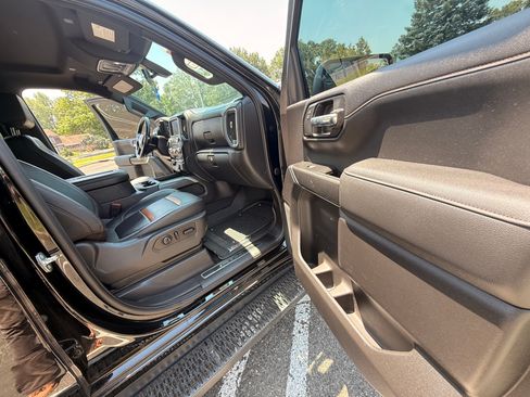 Used 2021 GMC Sierra 1500 AT4 AWD/4WD image 14