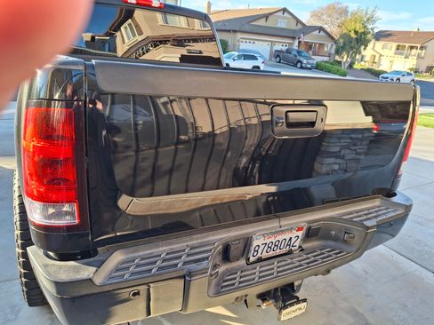 Used 2013 GMC Sierra 2500 Denali w/ Suspension Package, Off-Road image 5