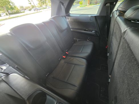 Used 2021 Mercedes-Benz GLS 450 4MATIC image 10
