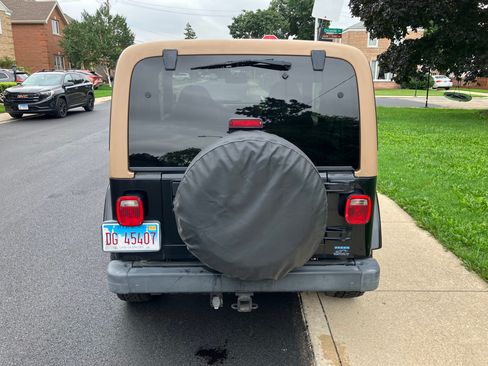 Used 1998 Jeep Wrangler Sahara AWD/4WD image 11