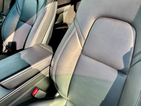 Used 2023 Tesla Model Y Long Range image 6