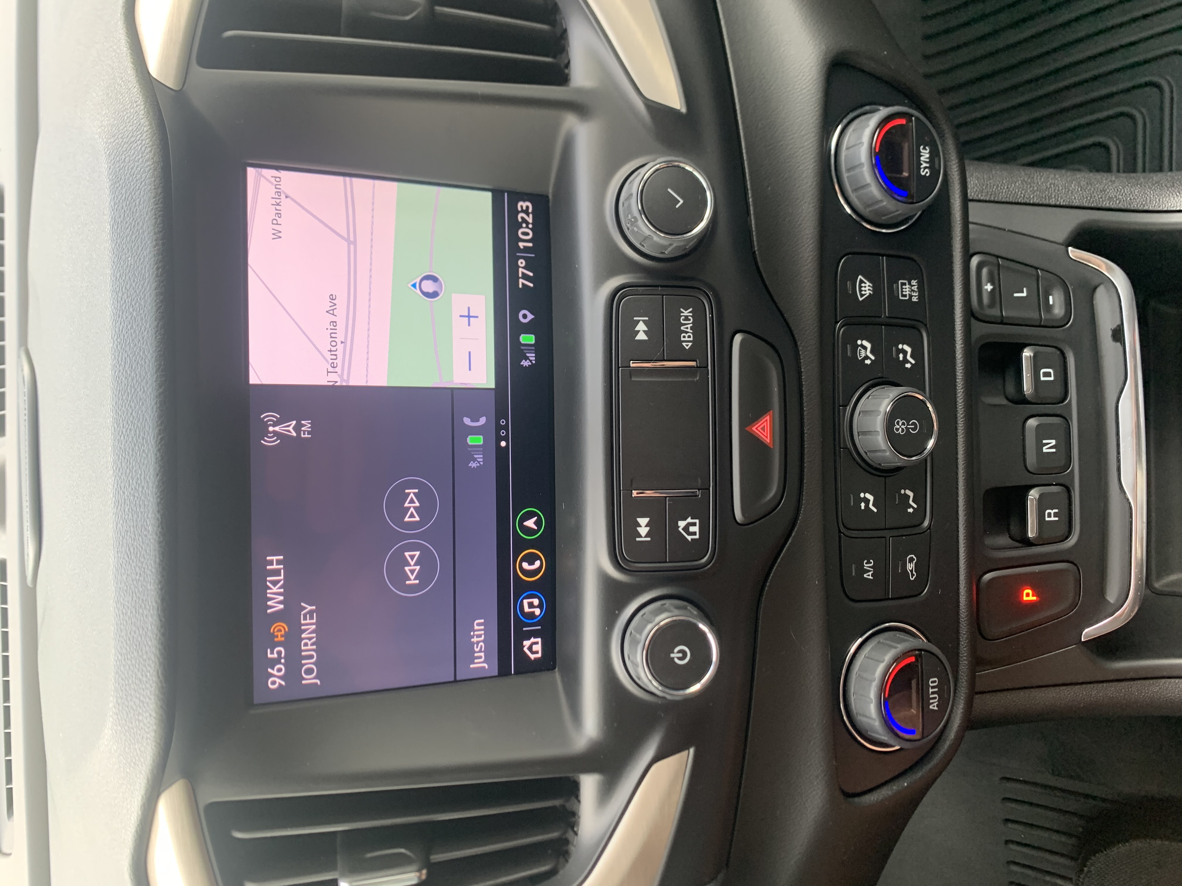 Used 2019 GMC Terrain Denali w/ GMC Pro Grade Package AWD/4WD image 14