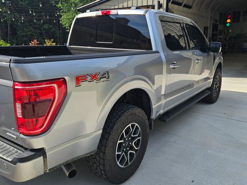 Used 2021 Ford F150 XLT w/ Equipment Group 302A High AWD/4WD image 5