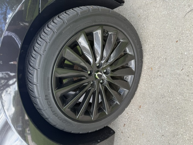 Used 2014 Hyundai Equus Ultimate RWD image 2
