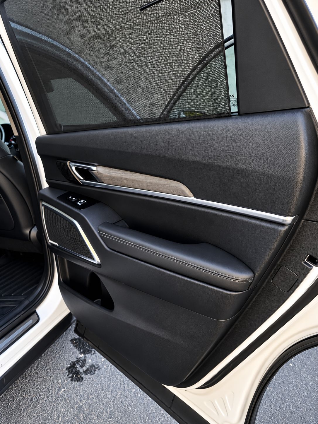 Used 2022 Kia Telluride SX w/ SX Prestige Package AWD/4WD image 23