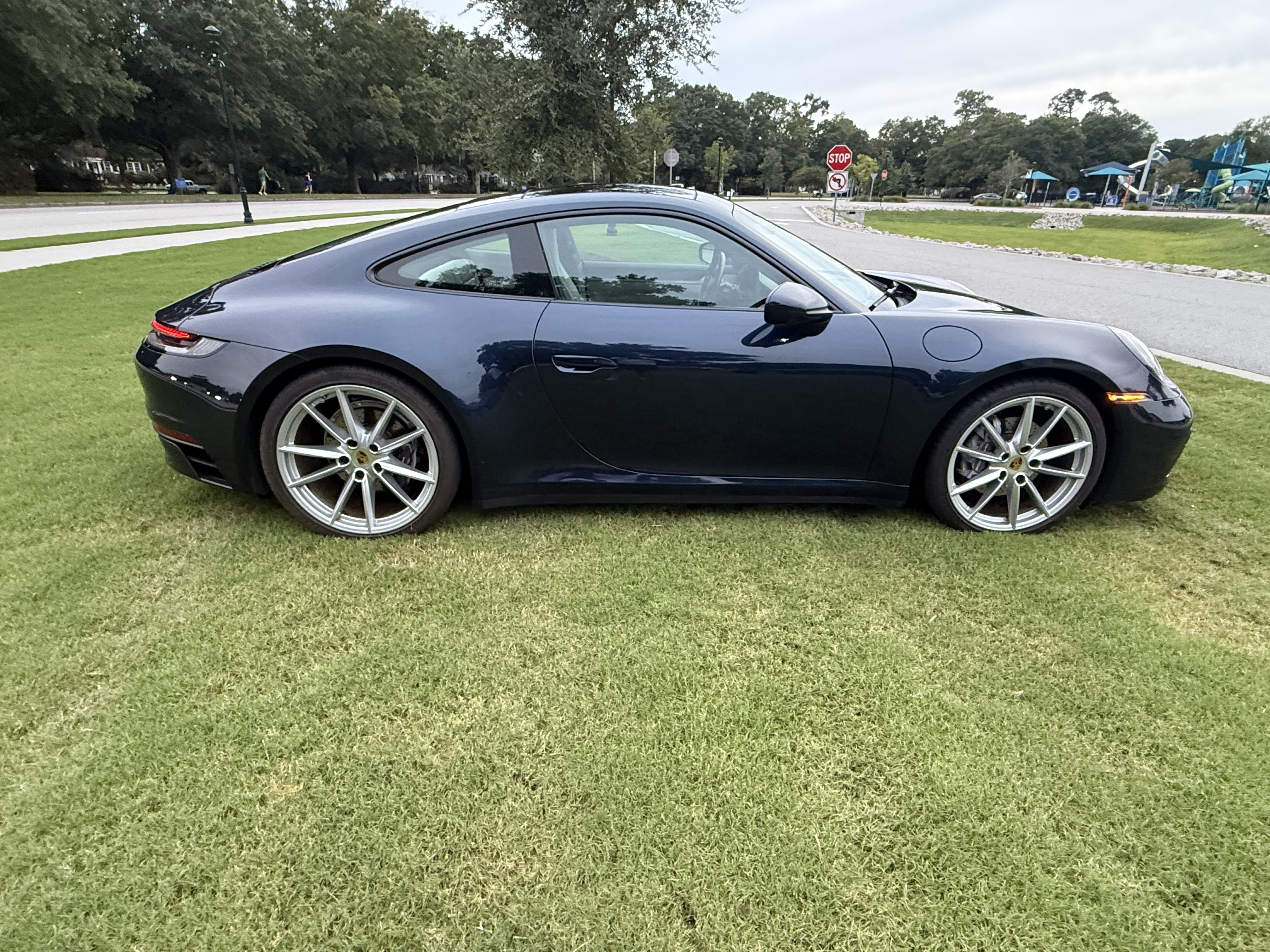 Used 2021 Porsche 911 Carrera image 5